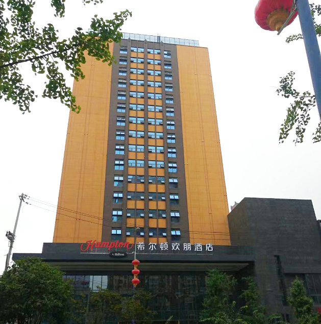 ���ґcף�F��ϣ���D���Ǽ��Ƶ��_�I